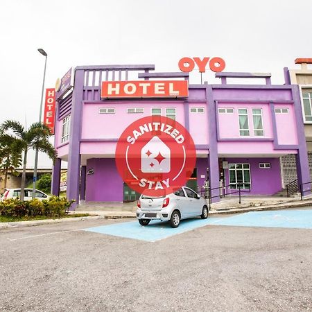 Oyo 89677 Sunflower Hotel Seremban Dış mekan fotoğraf