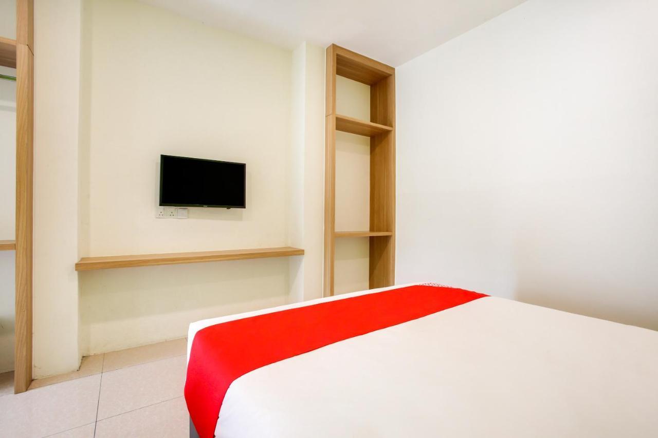Oyo 89677 Sunflower Hotel Seremban Dış mekan fotoğraf